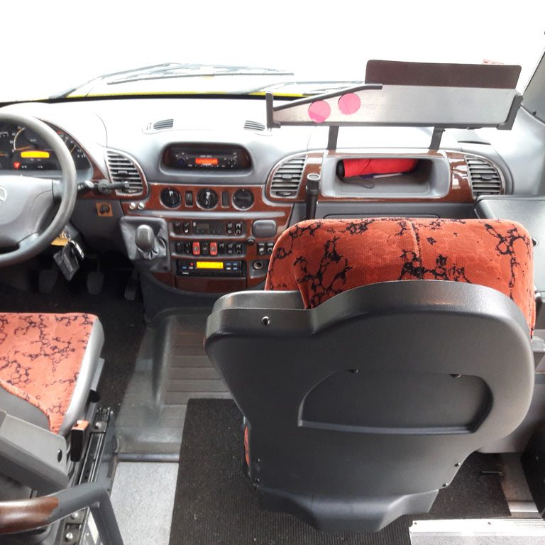 Arbeitsplatz Kleinbus